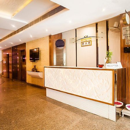 Hotel Poonam Plaza 阿格拉 外观 照片