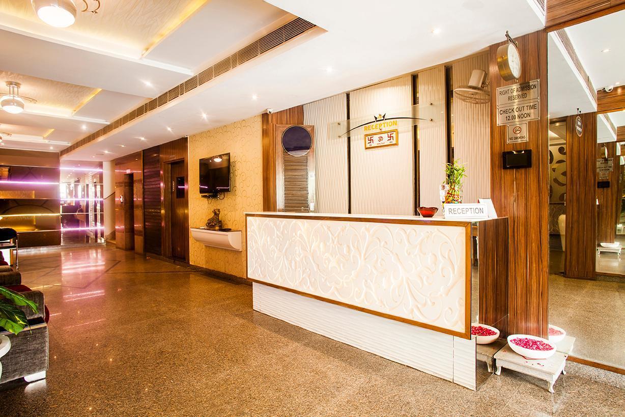 Hotel Poonam Plaza 阿格拉 外观 照片